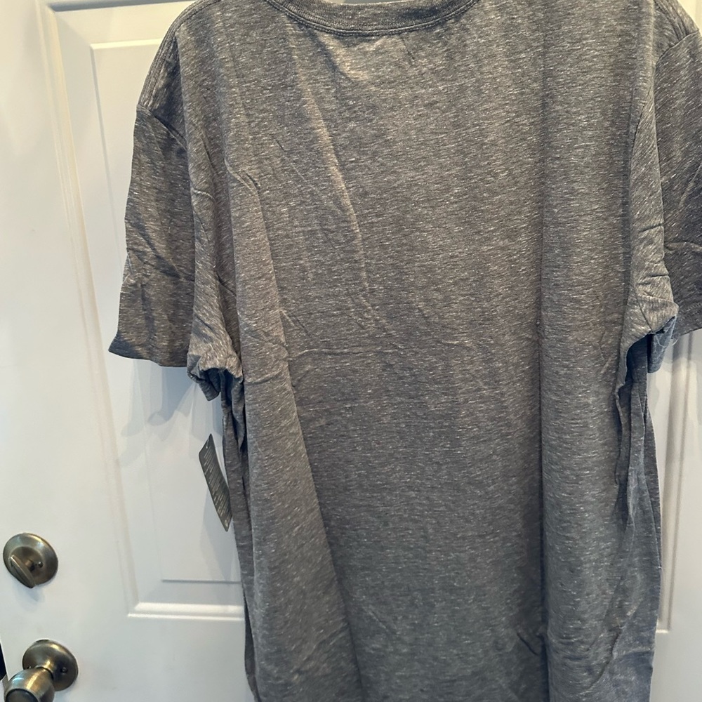 Walt Disney Shirt Men’s - Picture 4 of 4